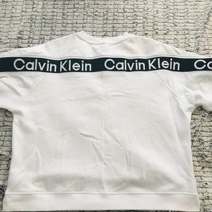 Calvin Klein sweatshirt🦋